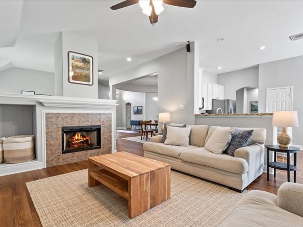 14510 Southern Magnolia Circle, Houston TX 77044