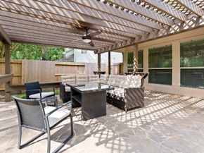 14510 Southern Magnolia Circle, Houston TX 77044