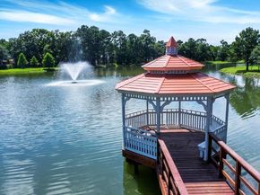 14510 Southern Magnolia Circle, Houston TX 77044