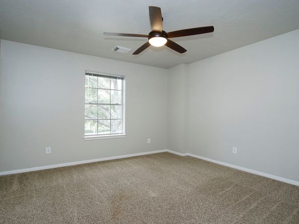 1915 W Welsford Drive, Spring TX 77386