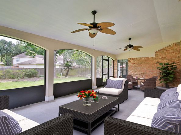 1915 W Welsford Drive, Spring TX 77386