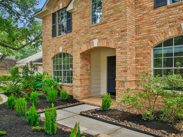 1915 W Welsford Drive, Spring TX 77386