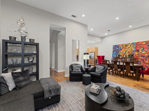 730 Ruthven, Houston TX 77019