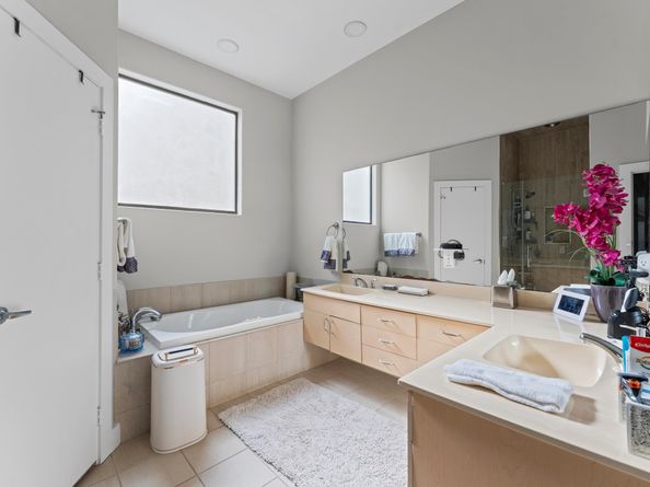 730 Ruthven, Houston TX 77019