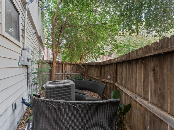 730 Ruthven, Houston TX 77019