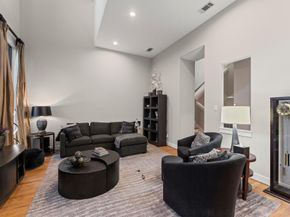 730 Ruthven, Houston TX 77019