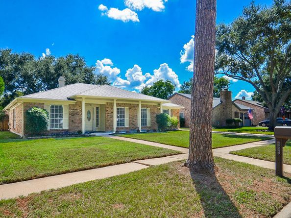 22135 Elsinore Drive, Katy TX 77450