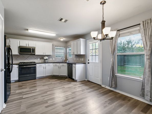 8610 Twillingate Lane, Houston TX 77040