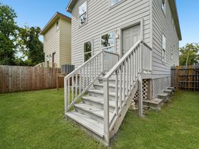 2206 Abernathy Street, Houston TX 77026