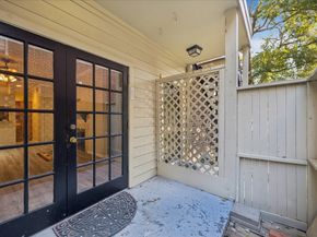 8055 Cambridge Street 37, Houston TX 77054