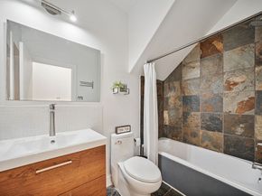 2010 Blodgett Street G, Houston TX 77004