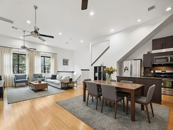 2010 Blodgett Street G, Houston TX 77004