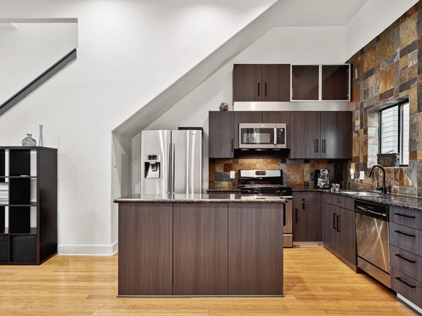 2010 Blodgett Street G, Houston TX 77004