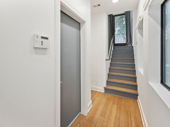 2010 Blodgett Street G, Houston TX 77004