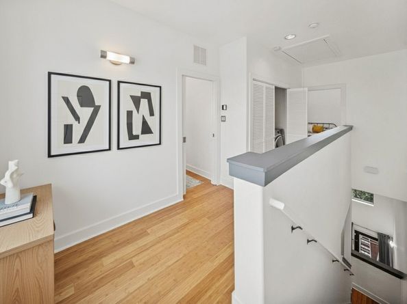 2010 Blodgett Street G, Houston TX 77004