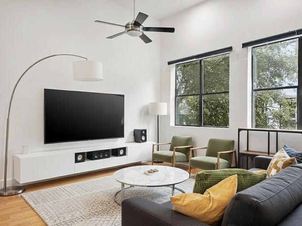 2010 Blodgett Street G, Houston TX 77004