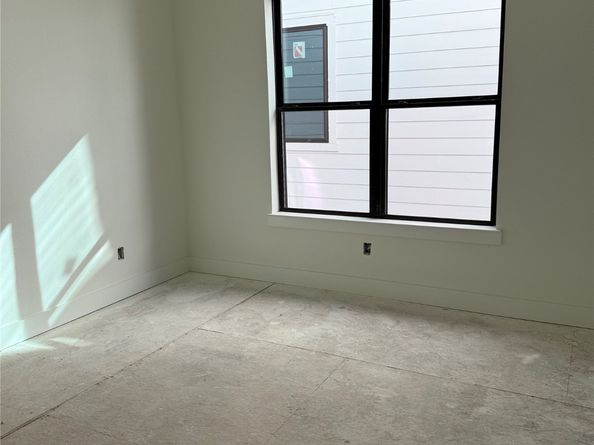 1422 Caywood Lane D, Houston TX 77055