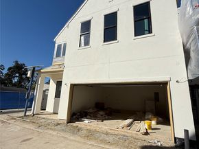 1422 Caywood Lane D, Houston TX 77055