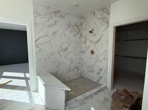 1422 Caywood Lane D, Houston TX 77055