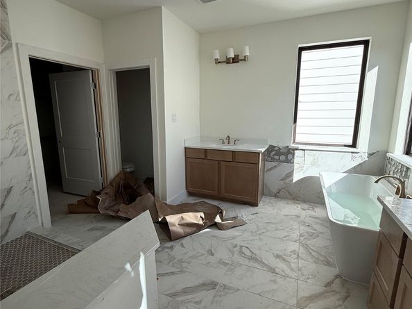 1422 Caywood Lane D, Houston TX 77055