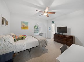 46 Rolling Links Court, The Woodlands TX 77380