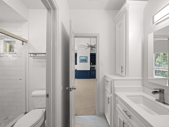 46 Rolling Links Court, The Woodlands TX 77380