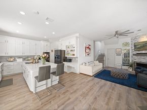 46 Rolling Links Court, The Woodlands TX 77380