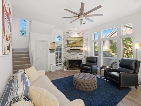 46 Rolling Links Court, The Woodlands TX 77380