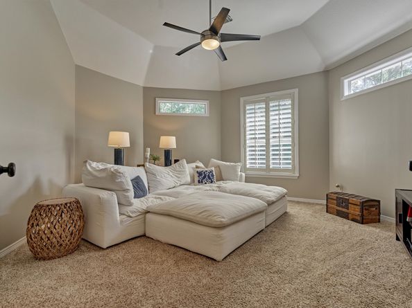 95 Wind Ridge Circle, The Woodlands TX 77381