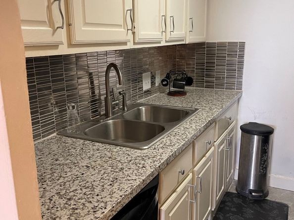 7510 Hornwood Drive 1407, Houston TX 77036