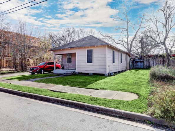 3230 Bremond Street, Houston TX 77004