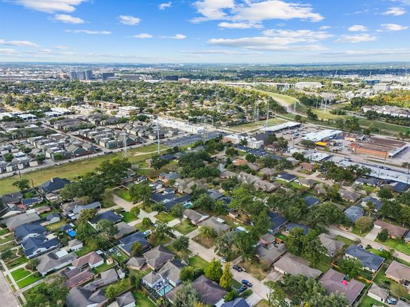 1723 Tannehill Drive, Houston TX 77008