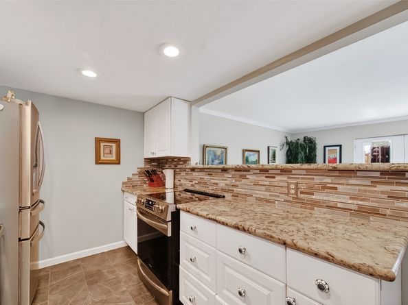 5204 Arboles Drive B, Houston TX 77035