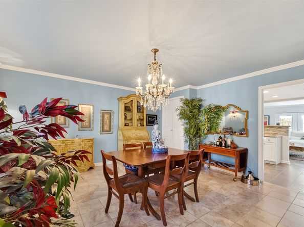 5204 Arboles Drive B, Houston TX 77035