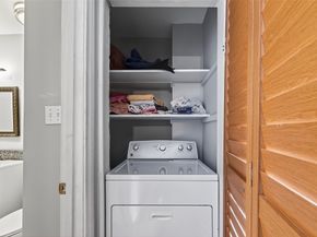 5204 Arboles Drive B, Houston TX 77035