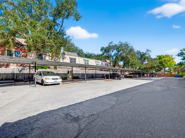 5204 Arboles Drive B, Houston TX 77035