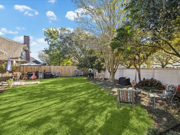 14131 Lake Trail Drive, Sugar Land TX 77498