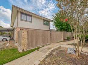 12042 Mighty Oak Drive B, Houston TX 77066