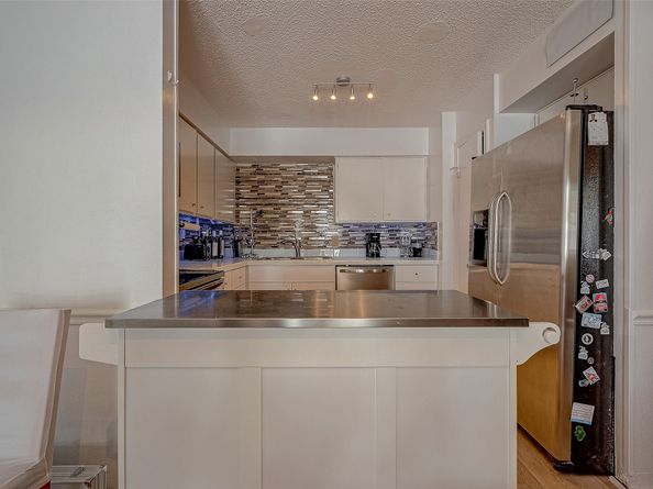 12042 Mighty Oak Drive B, Houston TX 77066