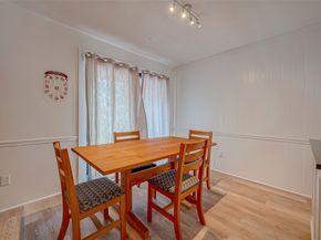 12042 Mighty Oak Drive B, Houston TX 77066