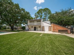 12042 Mighty Oak Drive B, Houston TX 77066