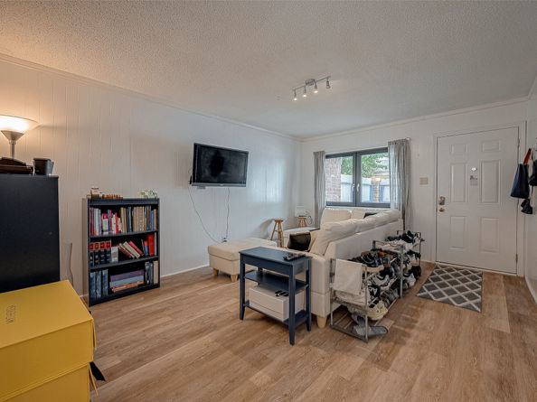 12042 Mighty Oak Drive B, Houston TX 77066