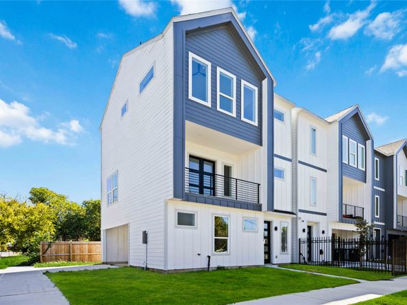 3022 Drew Street, Houston TX 77004