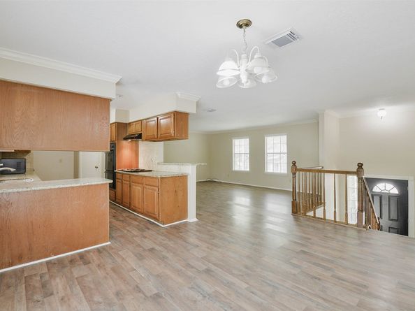 2915 Valley Rose Drive, Kingwood TX 77339