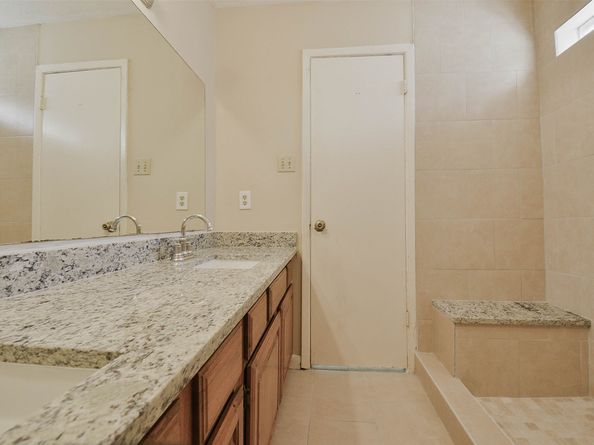 2915 Valley Rose Drive, Kingwood TX 77339