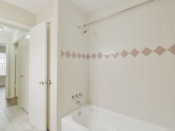 2915 Valley Rose Drive, Kingwood TX 77339