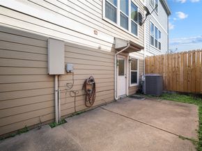 7022 Plum Creek Trail Lane, Houston TX 77087