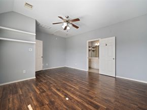 7022 Plum Creek Trail Lane, Houston TX 77087