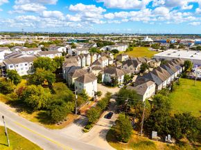 7022 Plum Creek Trail Lane, Houston TX 77087