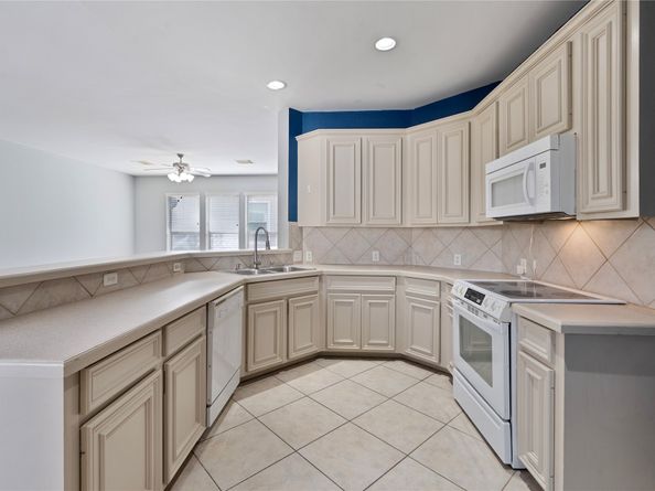 7022 Plum Creek Trail Lane, Houston TX 77087